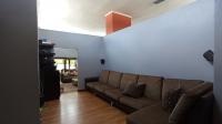 Informal Lounge - 60 square meters of property in Summerset