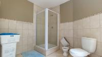Bathroom 1 - 15 square meters of property in Summerset