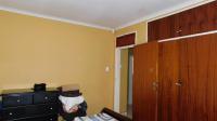 Main Bedroom - 17 square meters of property in Kwaggasrand
