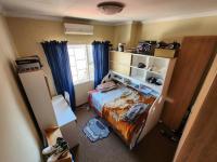 Bed Room 1 of property in Bendor Park
