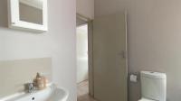 Bathroom 1 - 6 square meters of property in Doornpoort
