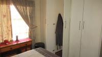 Main Bedroom - 19 square meters of property in Wilgeheuwel 