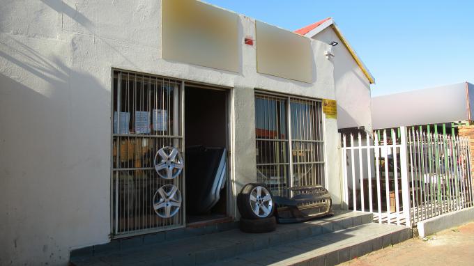 Commercial for Sale For Sale in Boksburg - Home Sell - MR392687