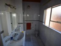 Bathroom 1 of property in Welkom