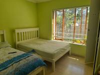 Bed Room 1 - 14 square meters of property in Country View