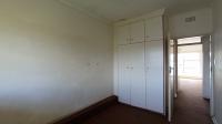 Bed Room 2 - 12 square meters of property in Windsor West