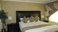 Bed Room 1 - 296 square meters of property in Lakefield
