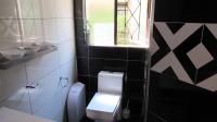Guest Toilet of property in Lakefield