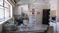 Kitchen - 33 square meters of property in Lakefield