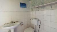 Bathroom 1 - 11 square meters of property in Westdene (JHB)