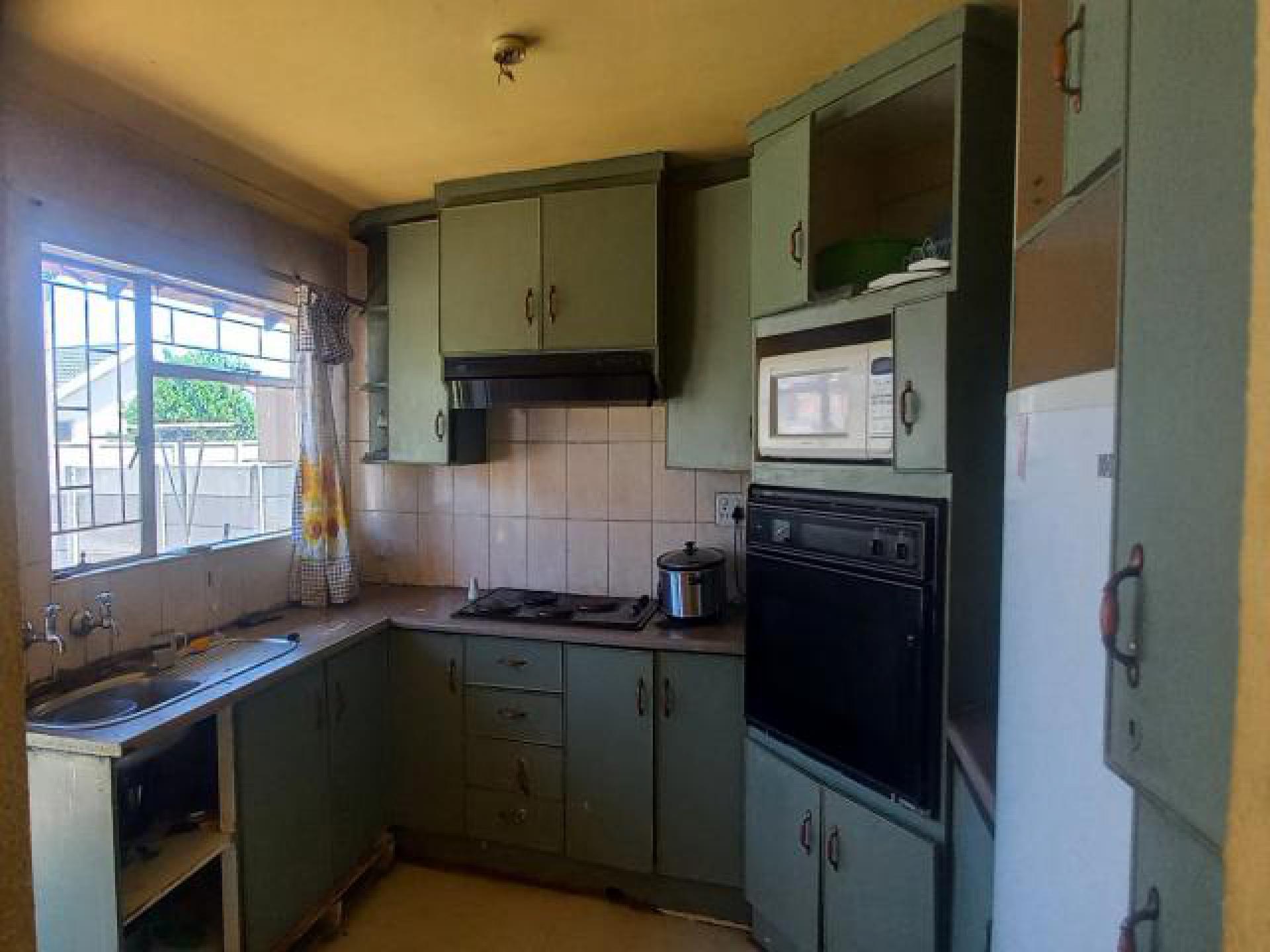 Kitchen of property in Welkom