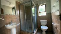 Main Bathroom - 5 square meters of property in Erand Gardens