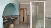 Main Bathroom - 15 square meters of property in Waterkloof Glen