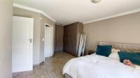 Main Bedroom - 23 square meters of property in Rooihuiskraal