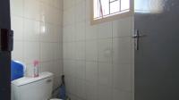 Bathroom 1 - 6 square meters of property in Lotus Gardens