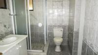 Bathroom 1 - 6 square meters of property in Elysium