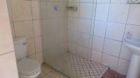 Staff Bathroom - 6 square meters of property in Windermere