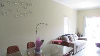 Dining Room - 11 square meters of property in Erand Gardens