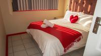Bed Room 1 - 11 square meters of property in St Micheals on Sea