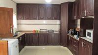 Kitchen - 31 square meters of property in Reservoir Hills KZN