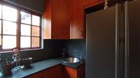 Kitchen - 8 square meters of property in Noordwyk