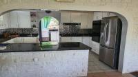 Kitchen - 24 square meters of property in Umkomaas