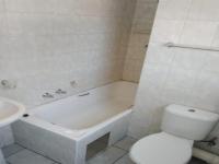 Bathroom 1 of property in Potchefstroom