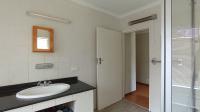 Bathroom 1 - 9 square meters of property in Vorna Valley