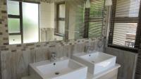 Main Bathroom - 12 square meters of property in Parys