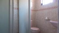 Main Bathroom - 3 square meters of property in Nigel