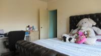 Bed Room 2 - 21 square meters of property in Nigel