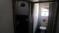 Bathroom 2 - 1 square meters of property in Bluff
