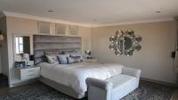 Bed Room 4 - 28 square meters of property in Illovo Beach