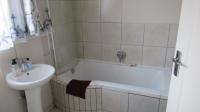 Main Bathroom - 6 square meters of property in Alliance