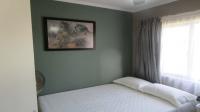 Bed Room 1 - 10 square meters of property in Ballito