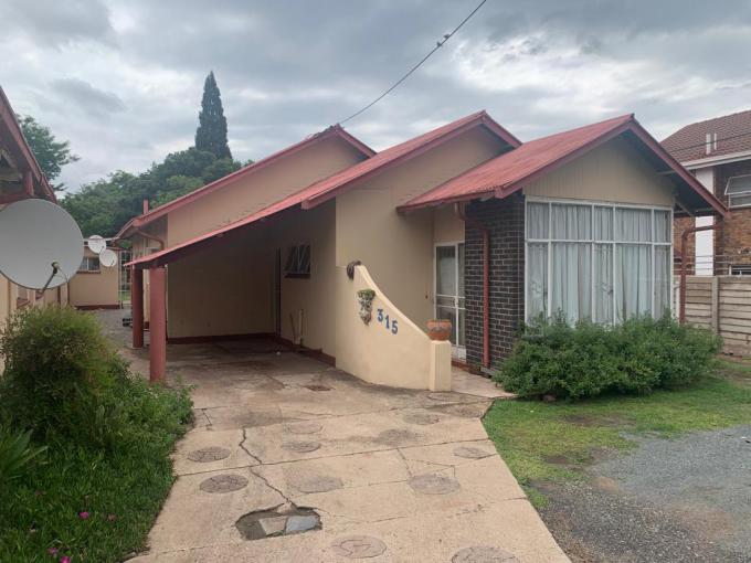 7 Bedroom House for Sale For Sale in Rietfontein JR - MR501686