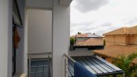 Balcony - 5 square meters of property in Montana