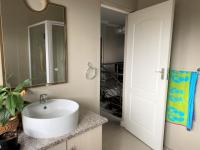 Bathroom 2 - 8 square meters of property in Montana
