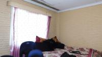 Bed Room 1 - 11 square meters of property in Westgate