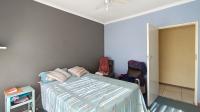 Bed Room 2 - 14 square meters of property in Claremont