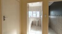 Spaces - 56 square meters of property in Claremont
