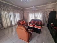 Lounges of property in Tlhabane West