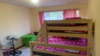 Bed Room 1 - 14 square meters of property in Krugersdorp