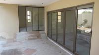 Patio - 28 square meters of property in Fourways