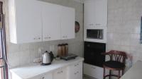 Kitchen - 66 square meters of property in Hurlingham