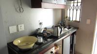 Kitchen - 4 square meters of property in Fleurhof