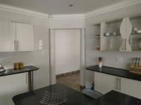 Kitchen - 20 square meters of property in Lyttelton Manor