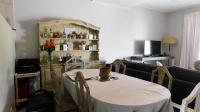 Dining Room - 9 square meters of property in La Lucia