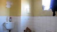 Bathroom 1 - 6 square meters of property in Sunnyside