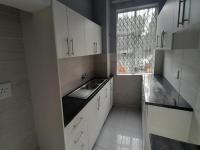 Kitchen of property in Musgrave